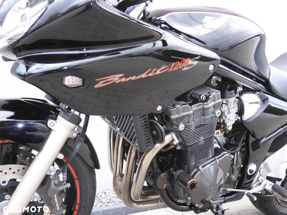 Suzuki Bandit - 25