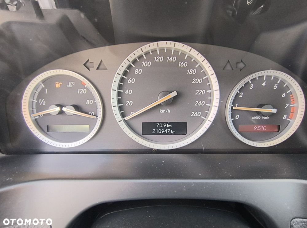 Mercedes-Benz Klasa C 180 Kompressor Elegance - 33