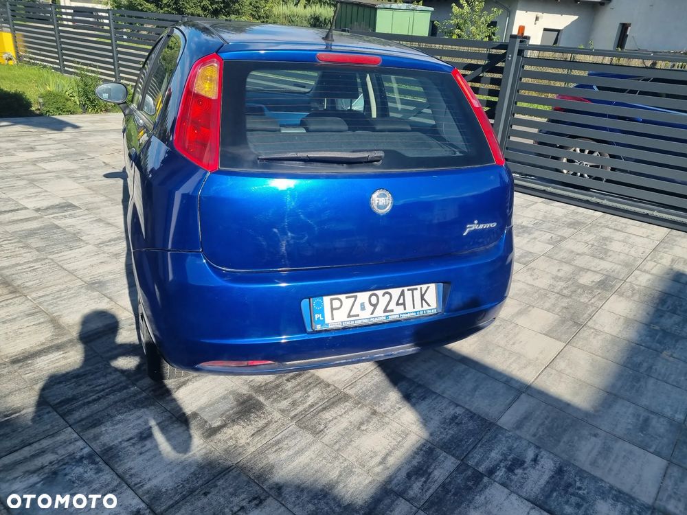 Fiat Punto 1.2 8V Active - 10