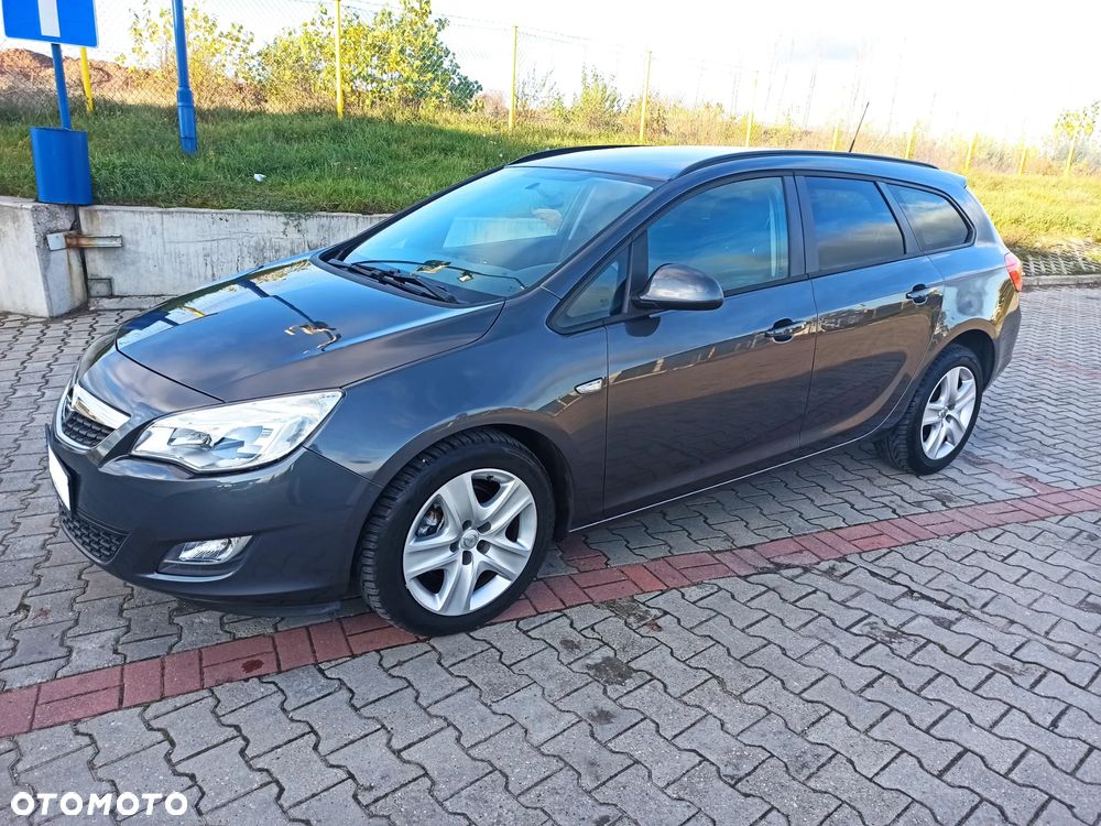 Opel Astra 2.0 CDTI DPF Sport - 2