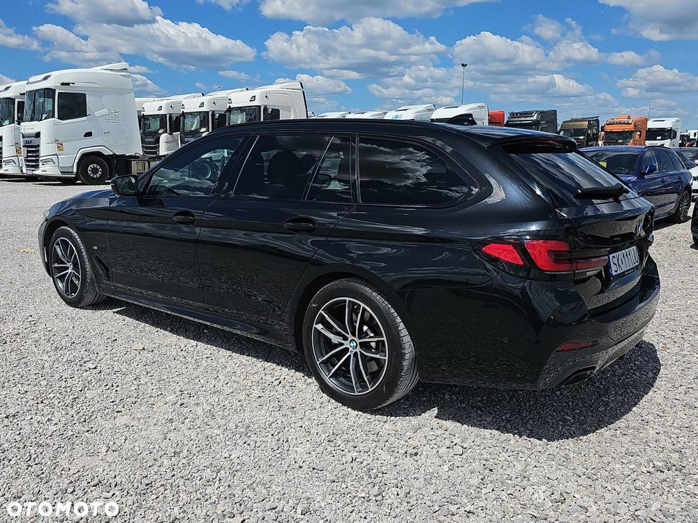BMW Seria 5 520d xDrive mHEV M Sport sport - 7
