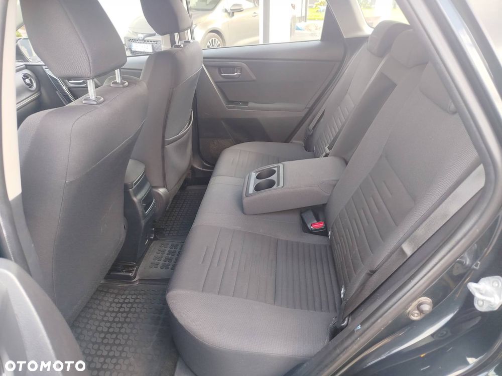 Toyota Auris 1.6 D-4D Premium - 7