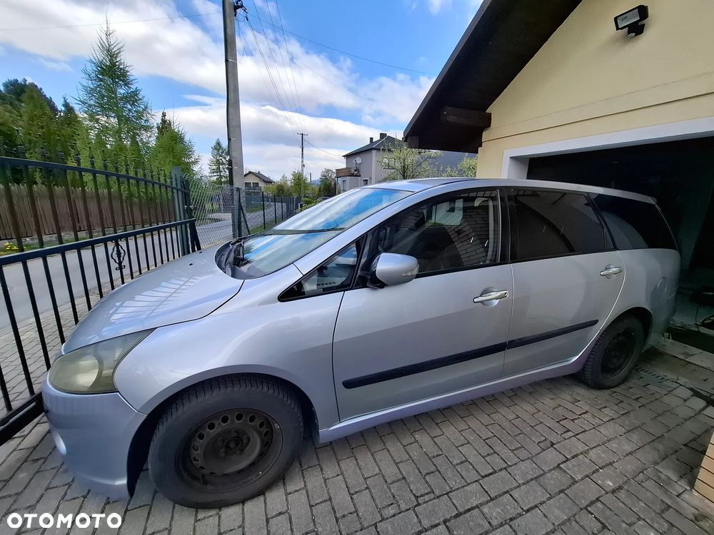 Mitsubishi Grandis 2.0 DI-D Invite - 20
