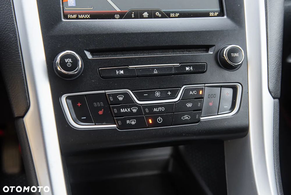 Ford Mondeo 2.0 TDCi Trend PowerShift - 25