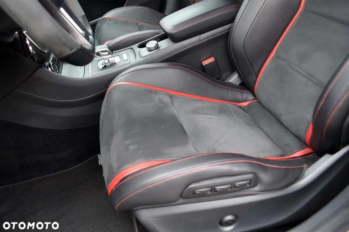 Mercedes-Benz Klasa A 45 AMG 4-Matic - 21