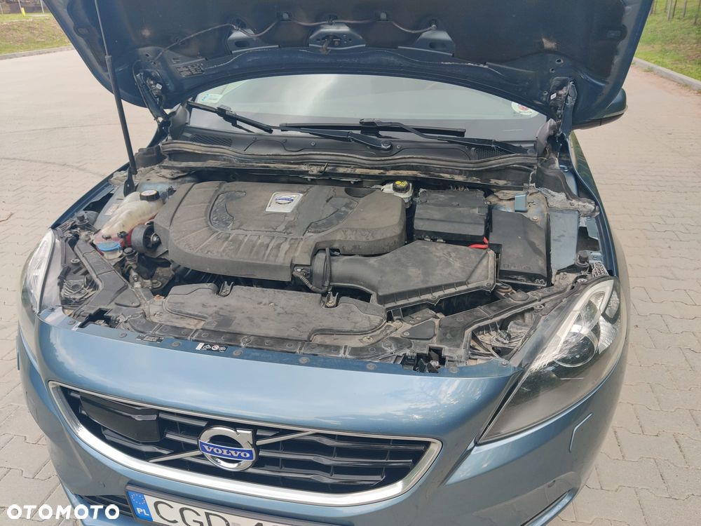 Volvo V40 D4 Summum - 21