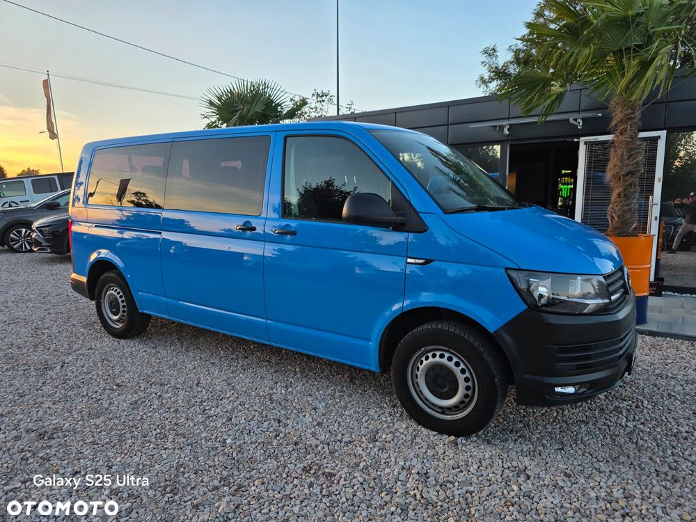 Volkswagen Transporter - 22