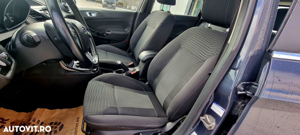 Volkswagen Tiguan - 13