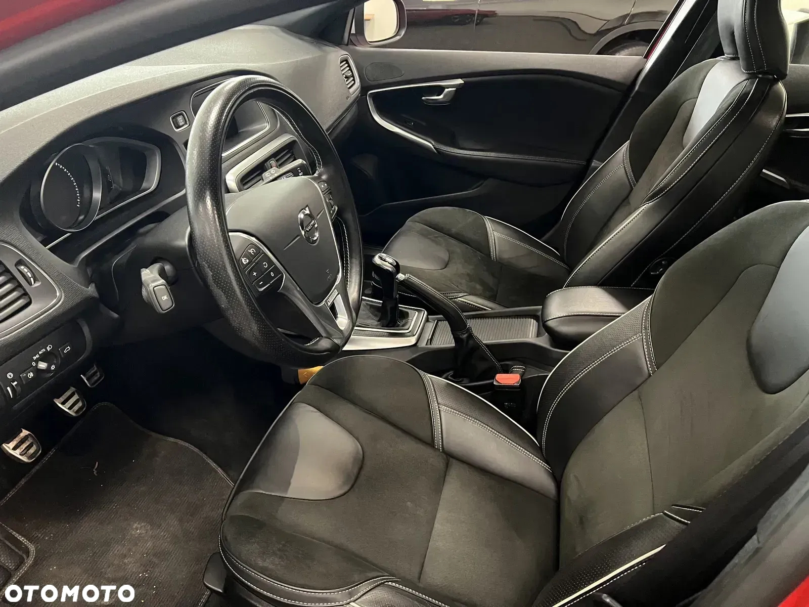 Volvo V40 T4 RDesign - 8