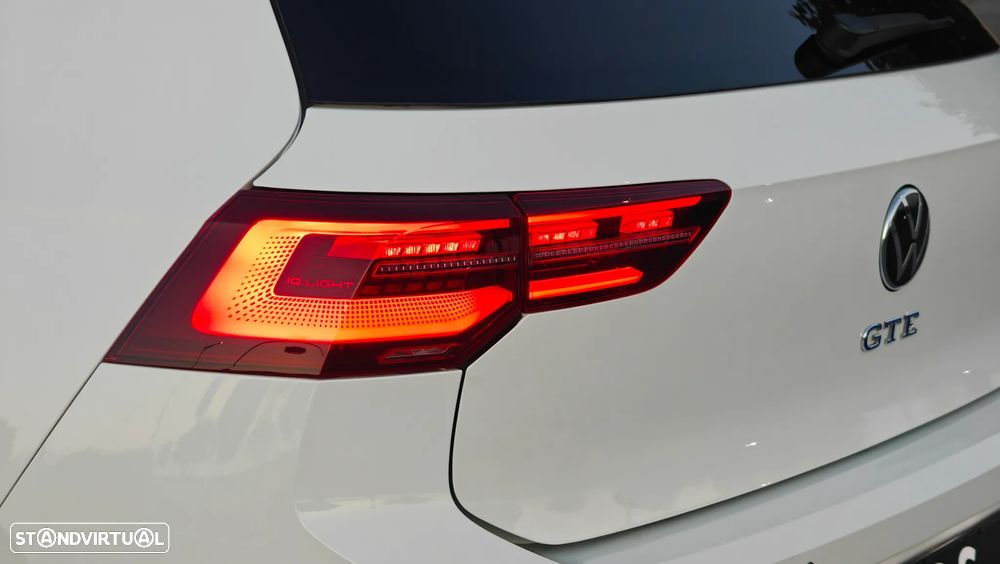 Volkswagen Golf 1.4 eHybrid OPF DSG GTE — fotografia 18
