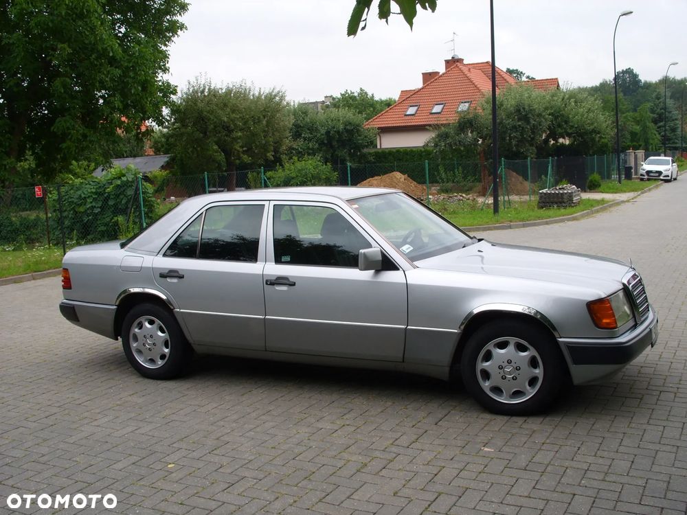 Mercedes-Benz W124 (1984-1993) - 3
