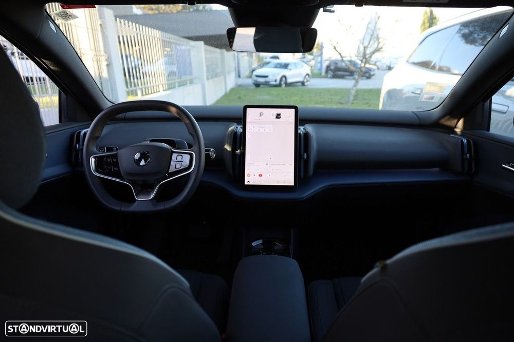 Volvo EX30 69 kWh Single Motor Extended Range Plus - 21