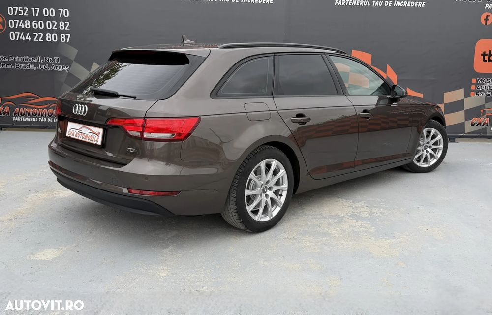 Audi A4 35 TDI S tronic design - 4