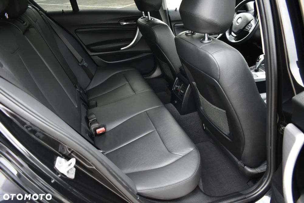 BMW Seria 1 120d Edition M Sport Shadow - 14