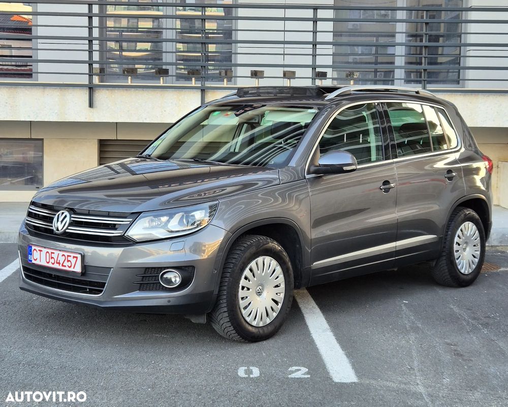 Volkswagen Tiguan - 10