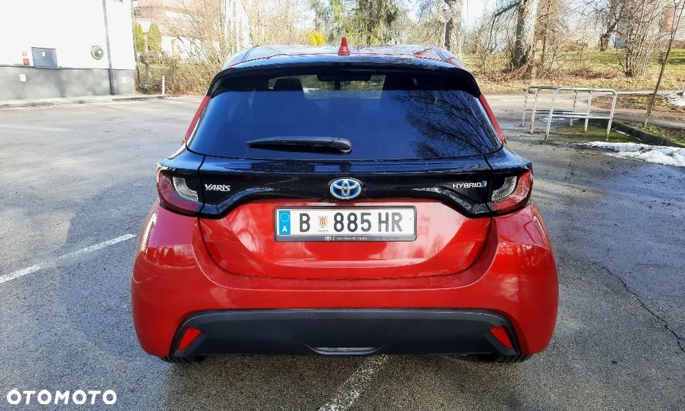 Toyota Yaris Hybrid 1.5 Executive - 6