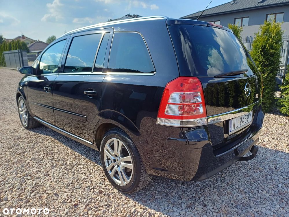 Opel Zafira 1.8 Family - 15