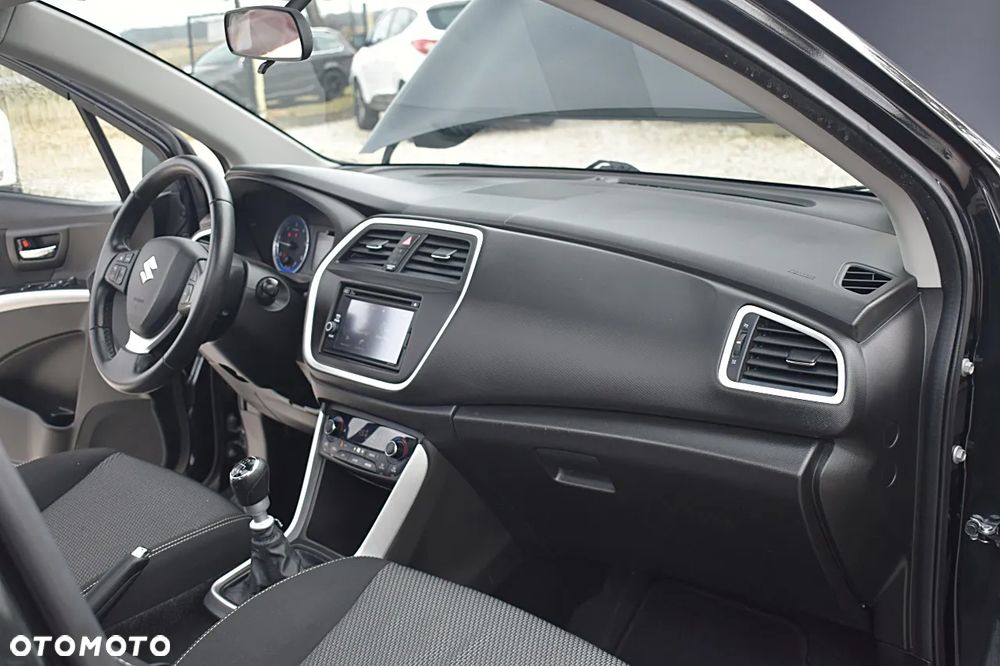 Suzuki SX4 S-Cross 1.6 DDiS 4x2 Comfort+ - 22