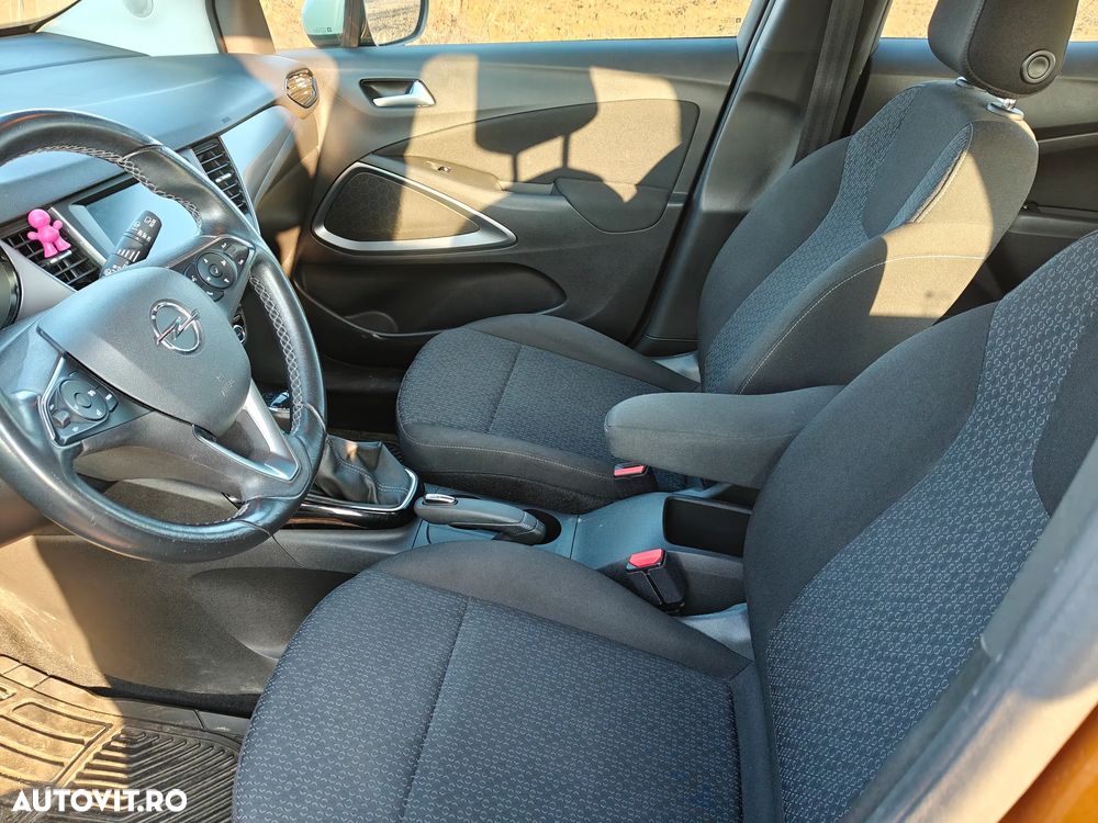 Opel Crossland 1.2 Innovation - 9