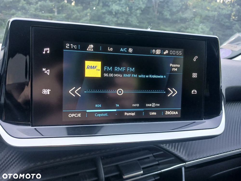 Peugeot 208 PureTech 100 Allure - 13
