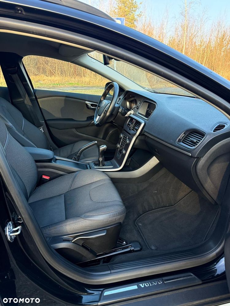 Volvo V40 Cross Country D2 Kinetic - 14