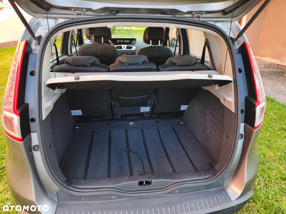 Renault Scenic - 6