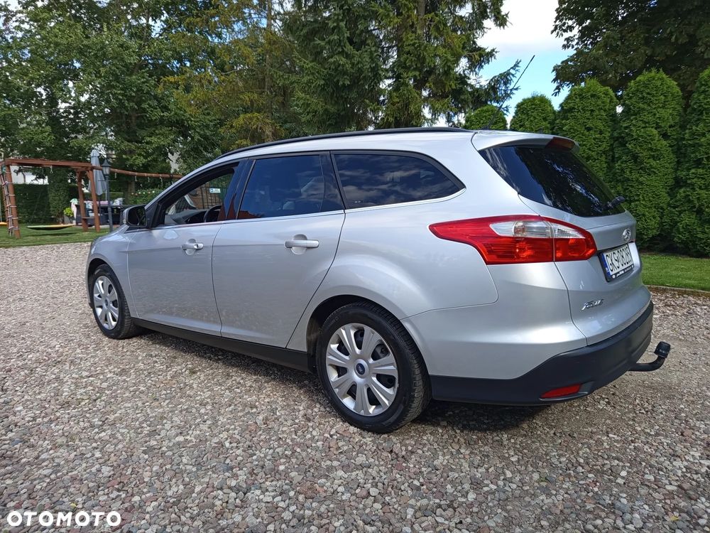 Ford Focus - 25
