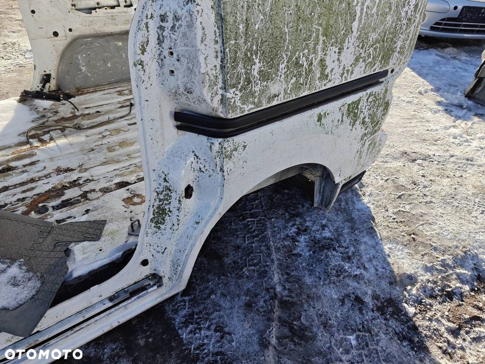 ĆWIARTKA BŁOTNIK LEWY TYŁ NISSAN NV200 - 3
