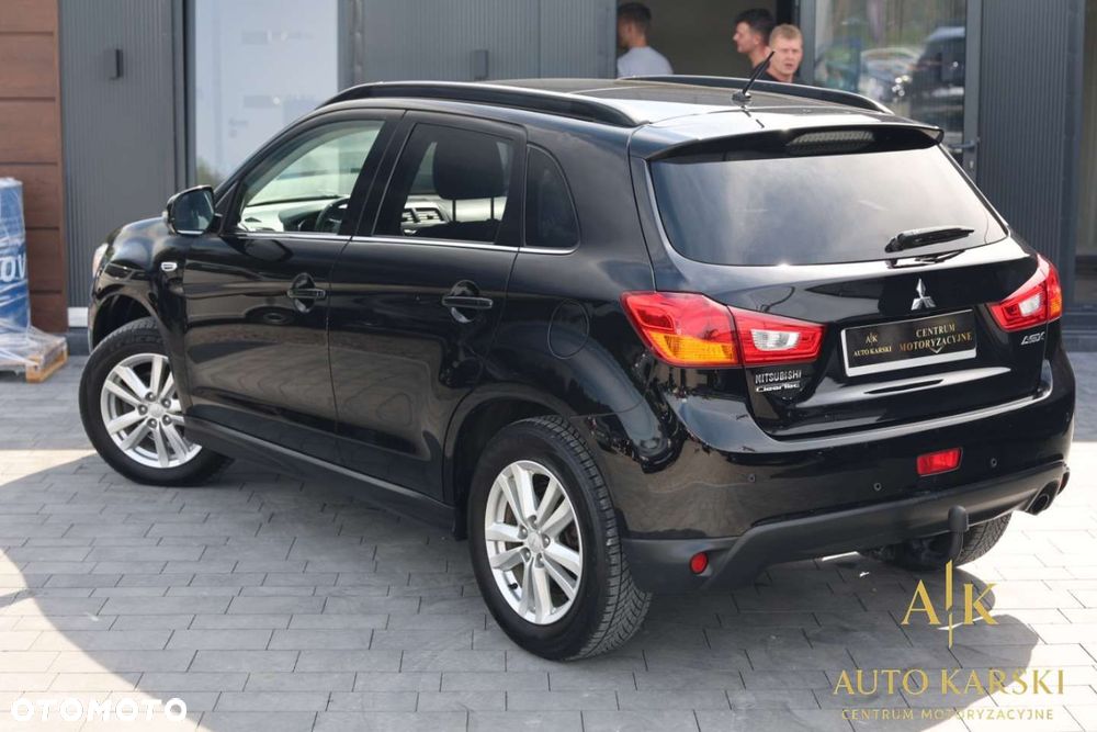 Mitsubishi ASX - 10