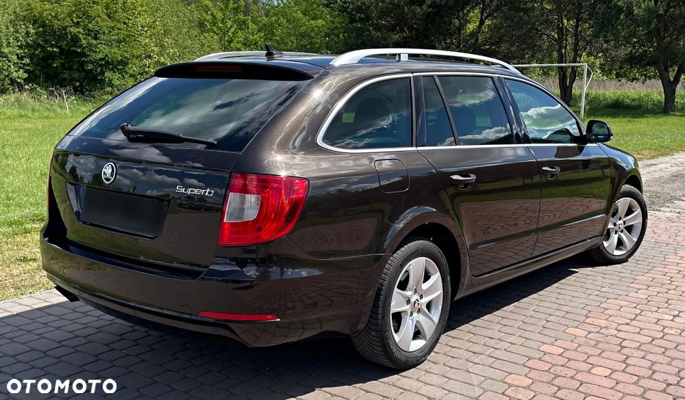 Skoda Superb 2.0 TDI Elegance - 6