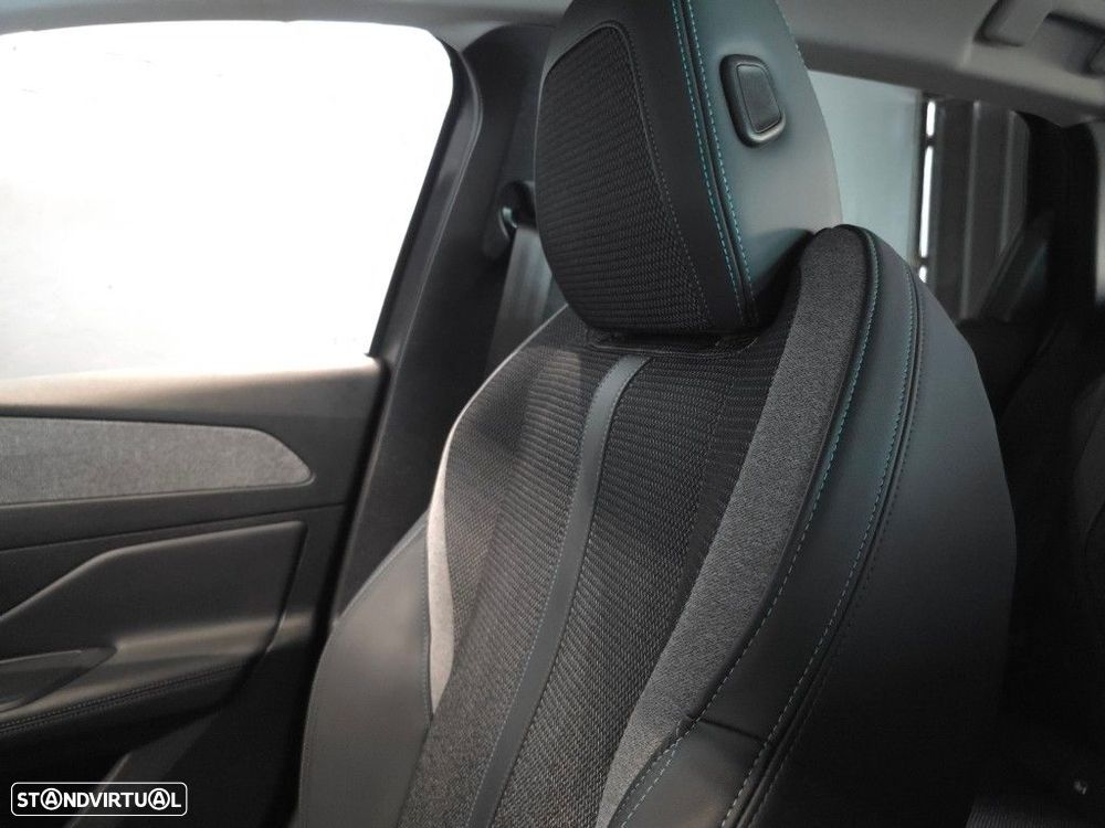 Peugeot 308 SW 1.5 BlueHDi Allure EAT8 - 37