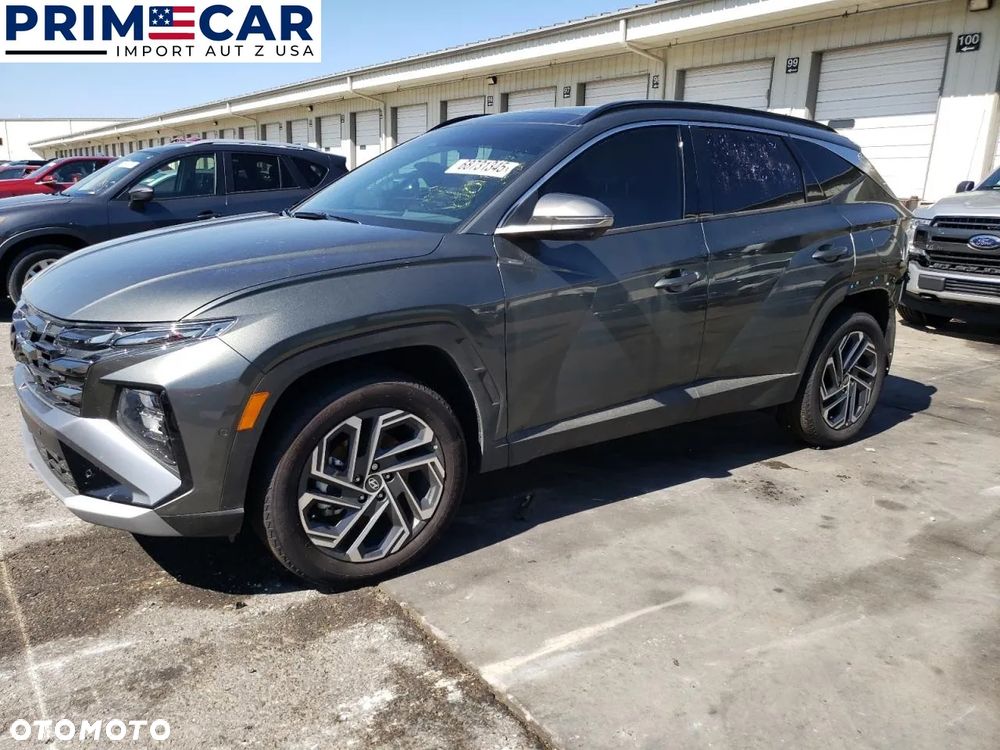 Hyundai Tucson - 1