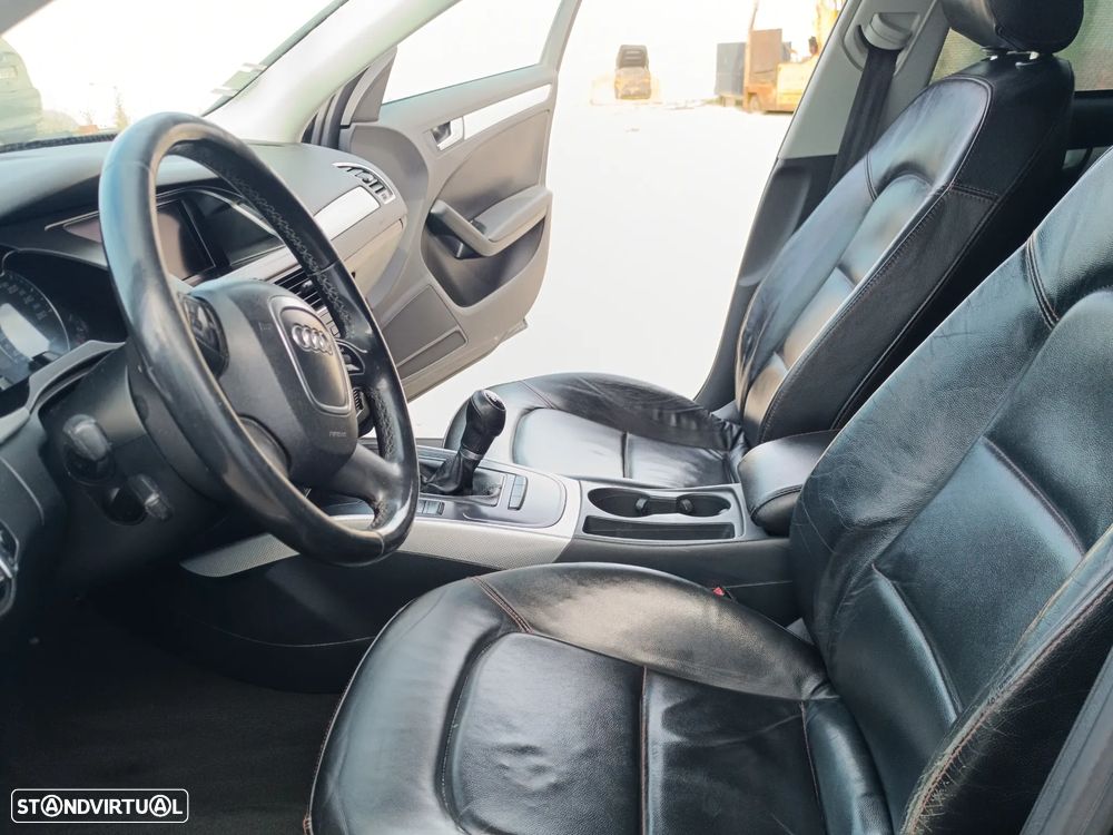 Audi A4 Avant 2.0 TDI - 26