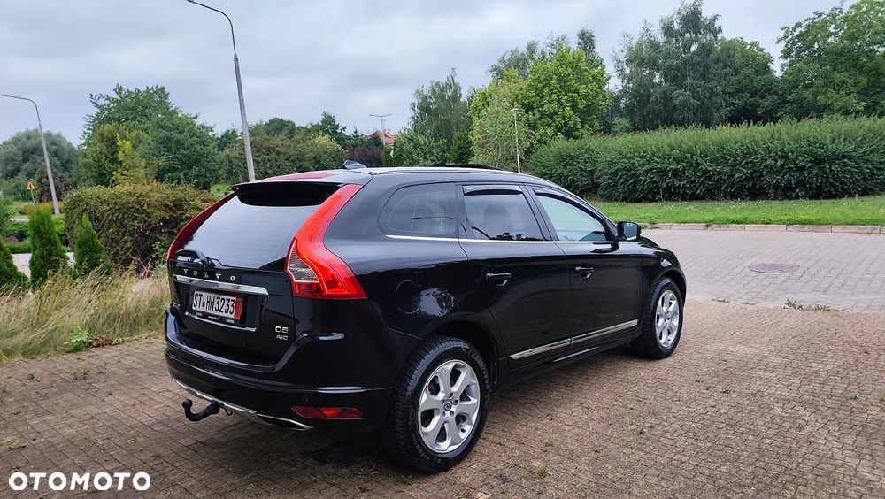 Volvo XC 60 D5 AWD Geartronic Summum - 25
