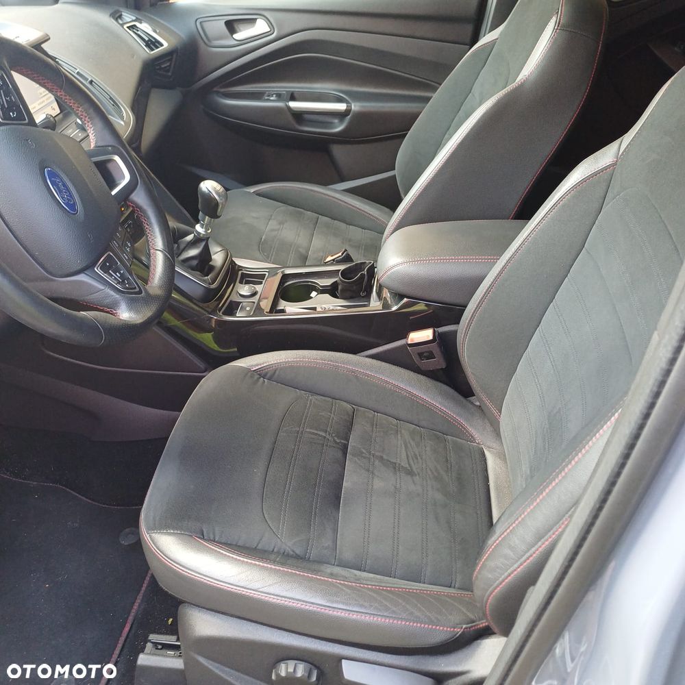 Ford Kuga 1.5 EcoBoost FWD ST-Line ASS MMT6 - 10