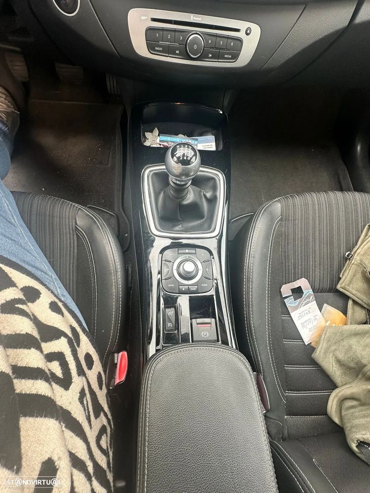 Renault Laguna Break dCi 110 FAP Bose Edition - 3