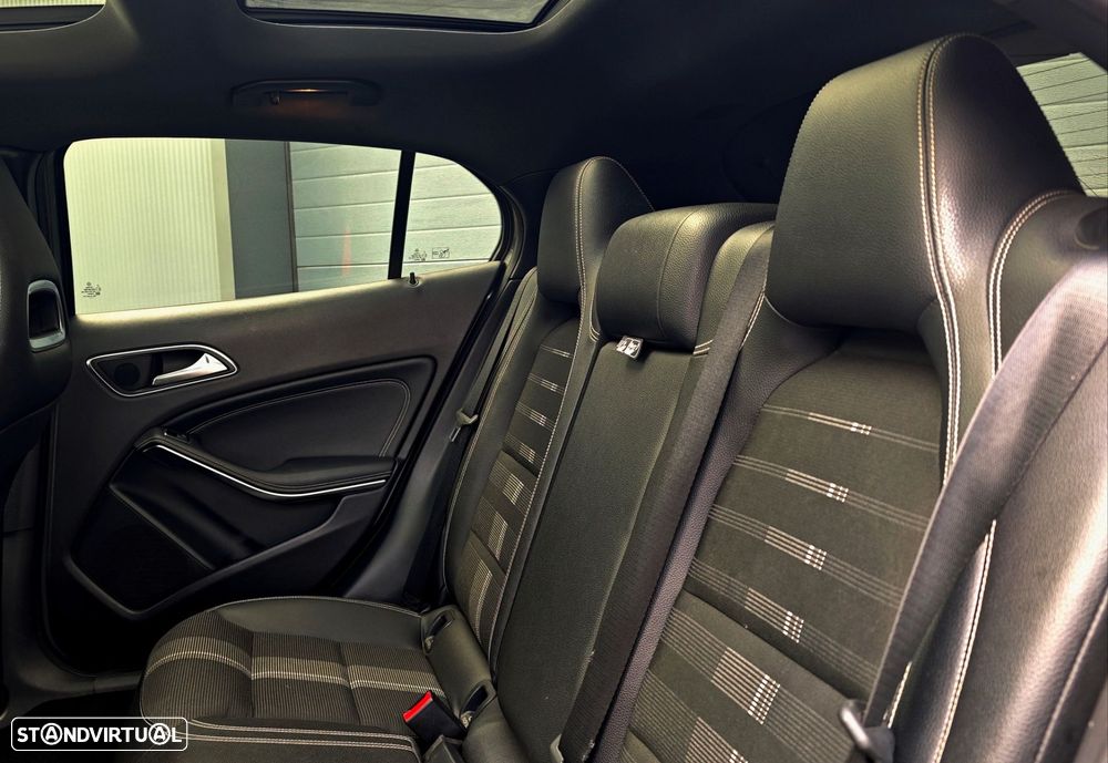 Mercedes-Benz GLA 180 d Urban - 17