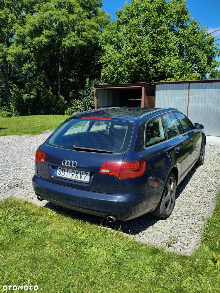 Audi A6 Avant 2.4 - 2