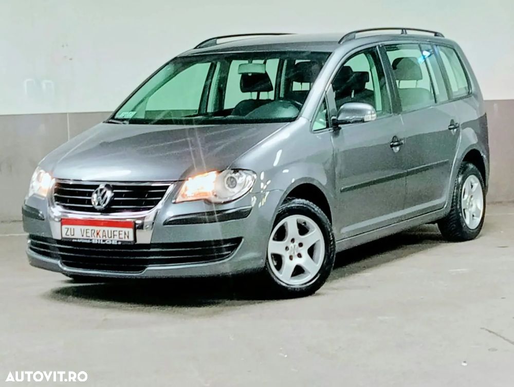 Volkswagen Touran 1.9 TDI DPF Blue Motion Trendline - 1