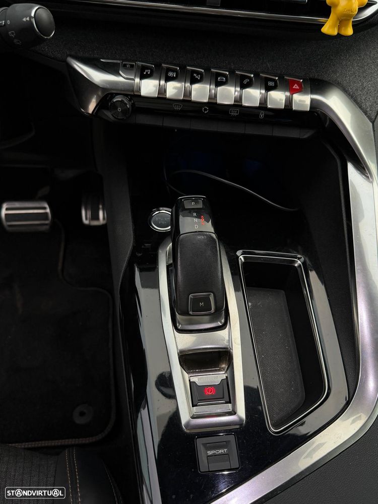 Peugeot 3008 1.6 BlueHDi GT Line EAT6 - 13