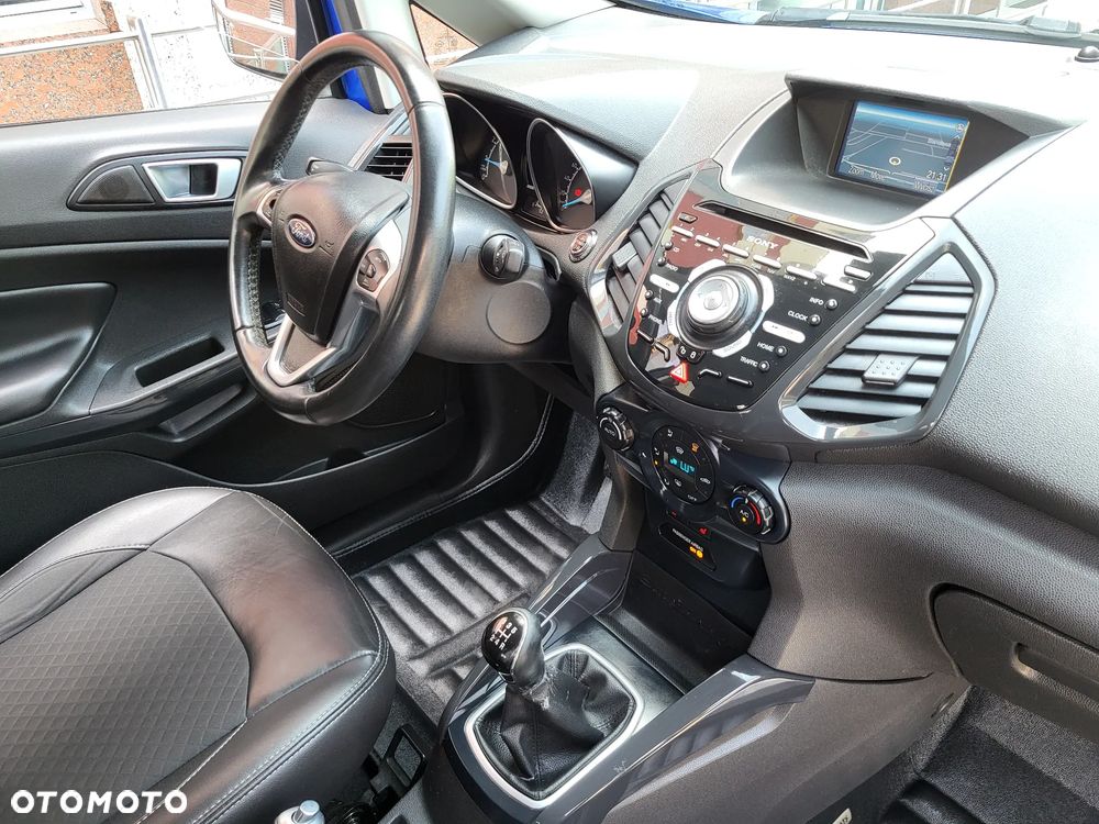 Ford EcoSport - 14