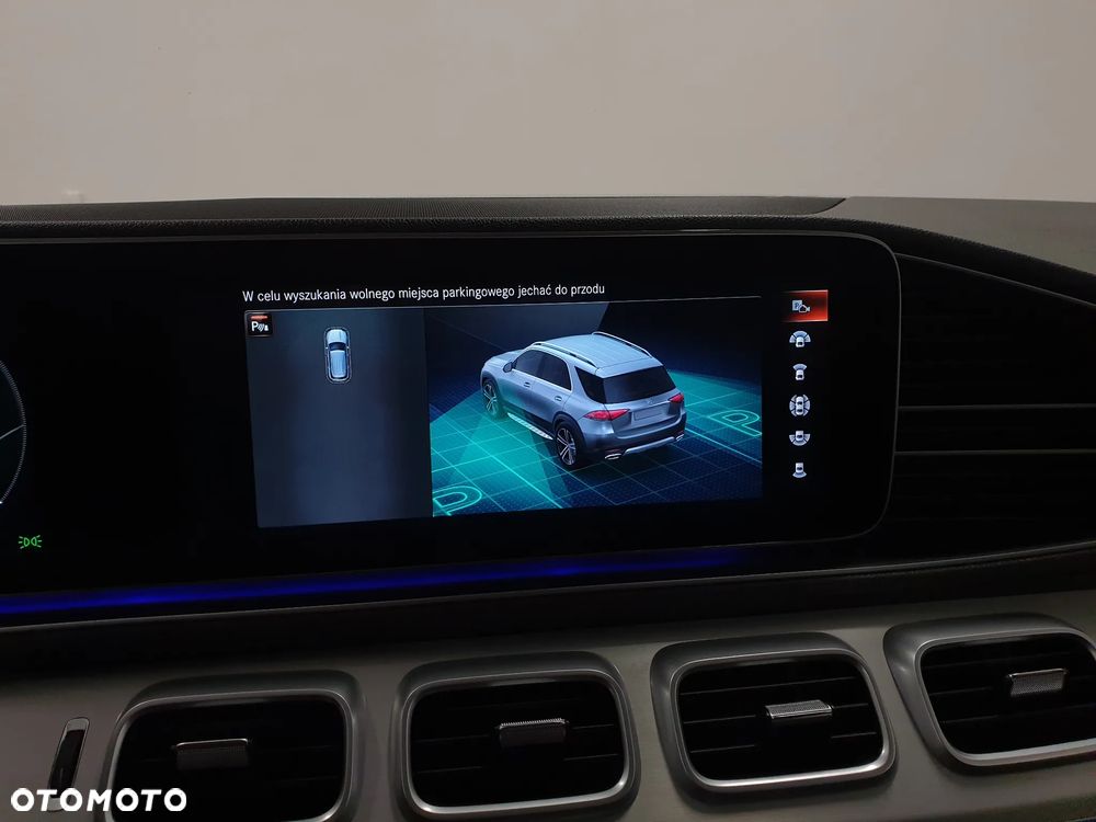 Mercedes-Benz GLE - 30