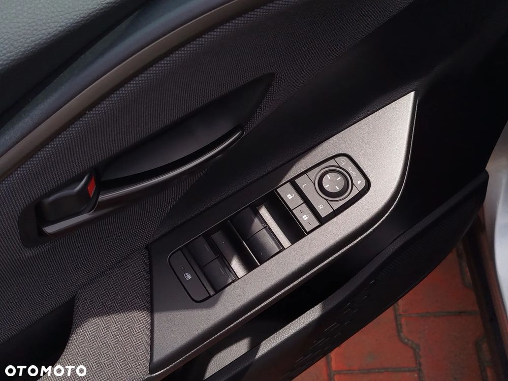 Toyota C-HR 2.0 PHEV Dynamic Force Style - 3