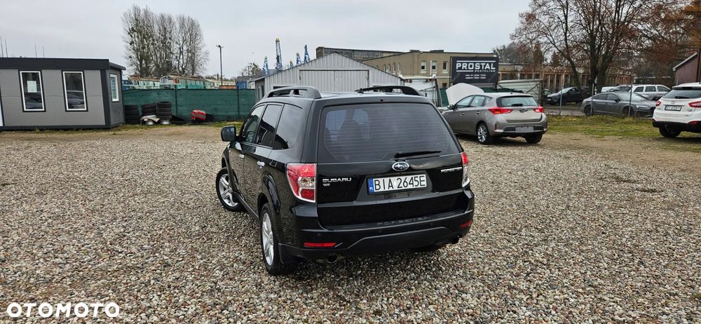 Subaru Forester 2.0X Exclusive - 8