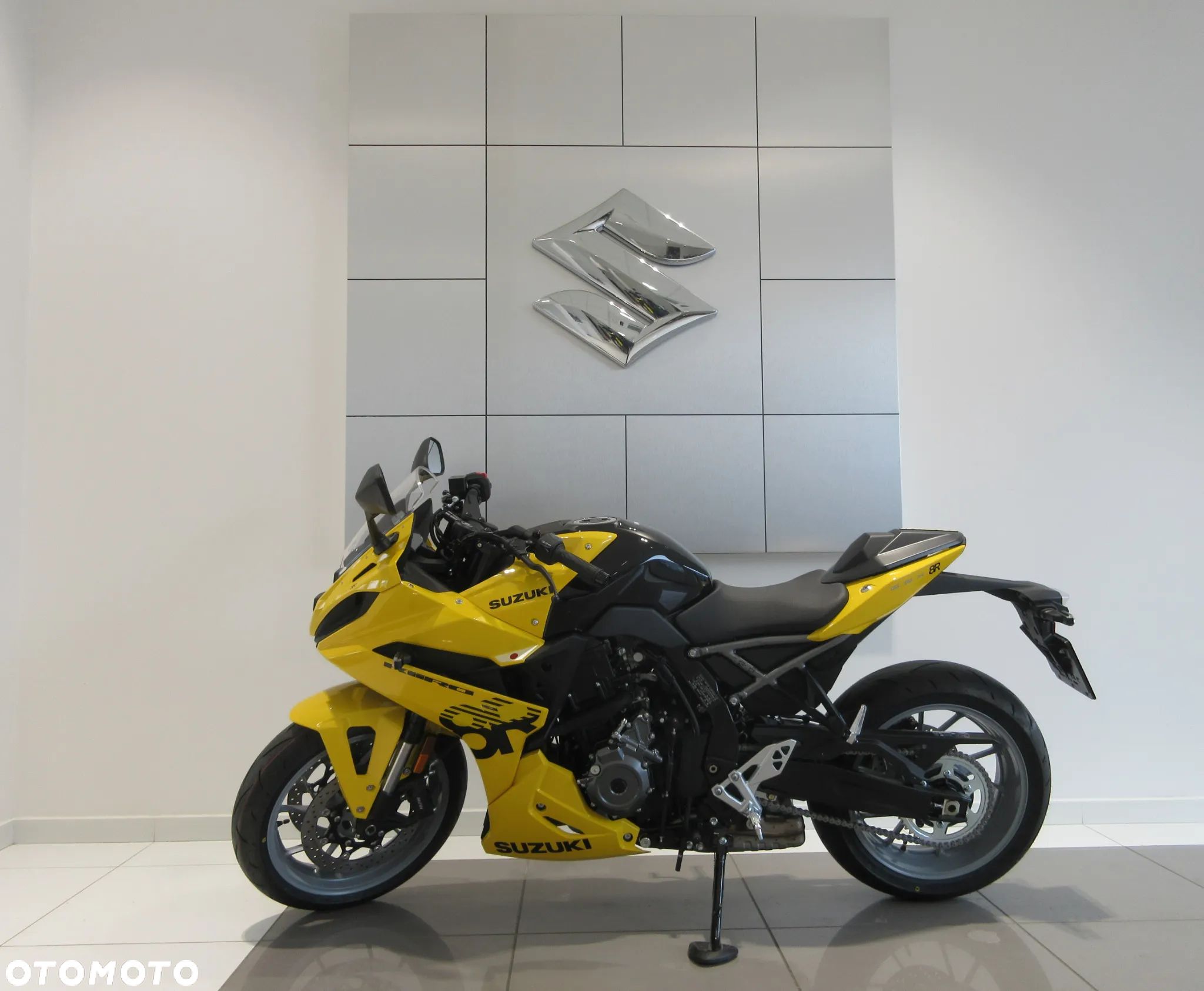 Suzuki GSX - 1