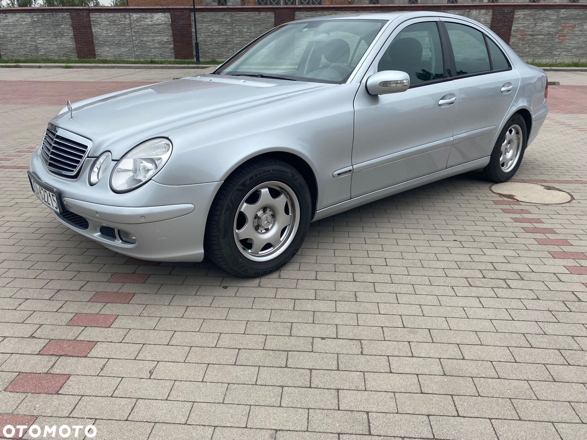 Mercedes-Benz Klasa E - 1
