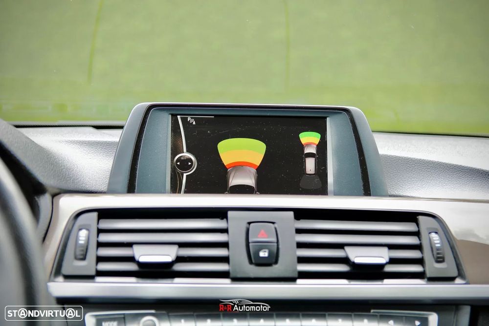 BMW 320 d EfficientDynamics Line Modern — fotografia 28