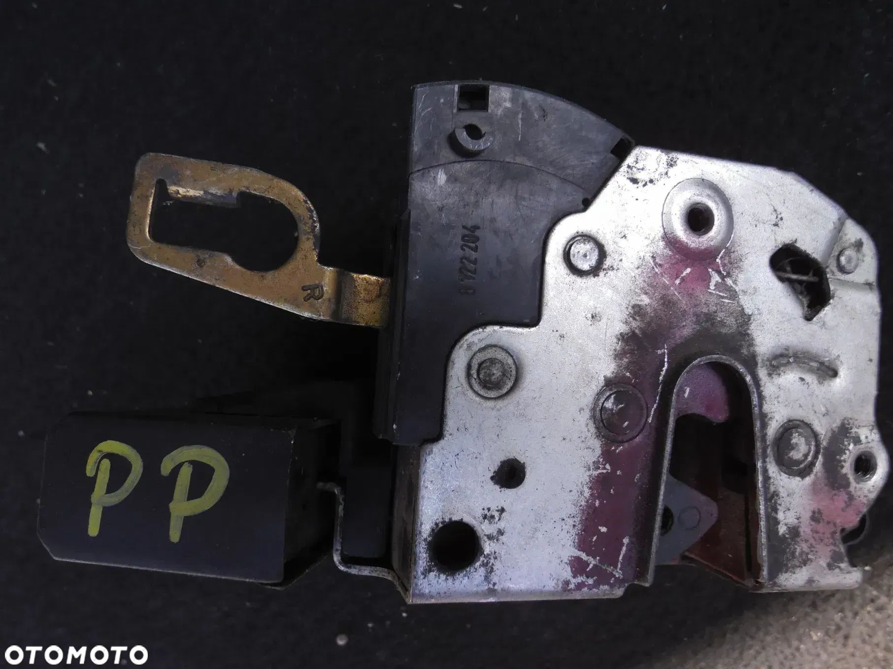 BMW E36 ZAMEK DRZWI PRAWY PRZÓD PRAWYCH PRZEDNICH 1387606 8122204 - 1