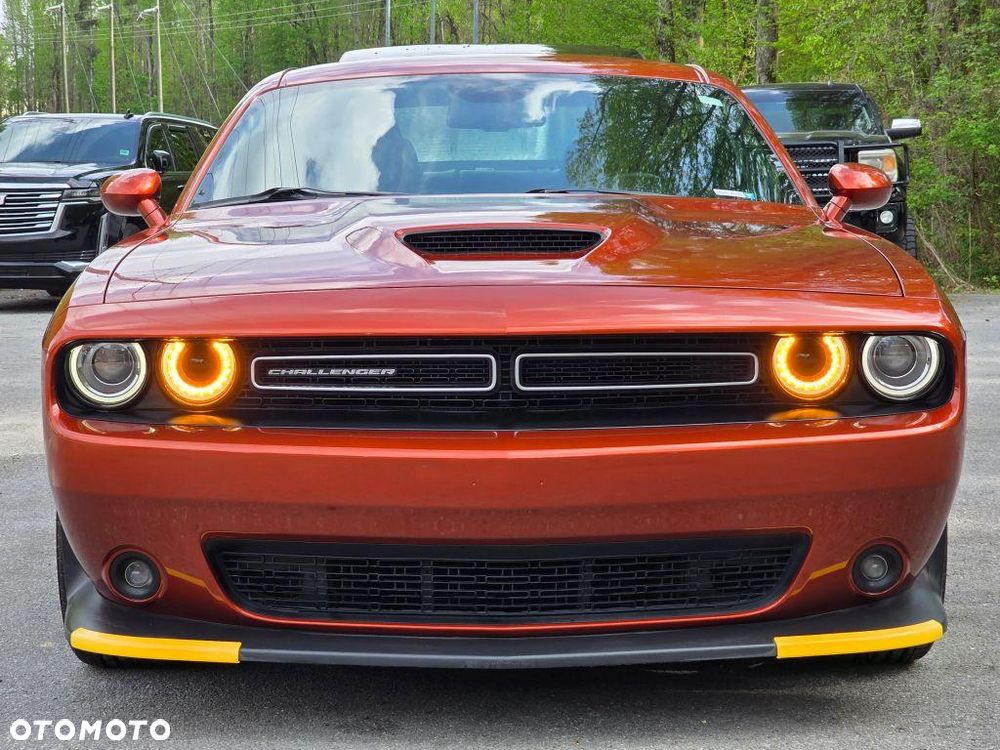 Dodge Challenger - 3