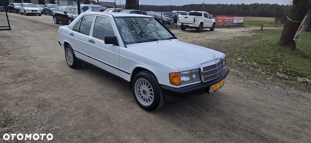 Mercedes-Benz 280 - 3